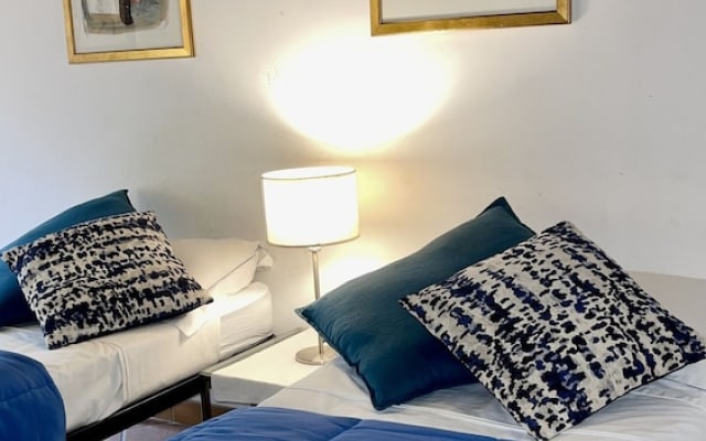 Trevi Fountain Apartment