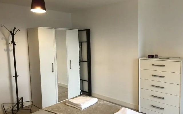 Sky Modern Apartment