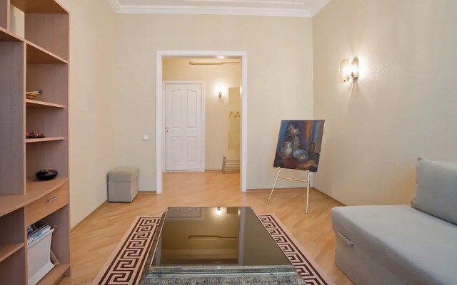 Apartment on Nezavisimosti 35