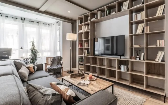Ordino - 3 Bedrooms in Trafalgar