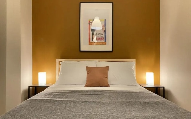 Spacious and Modern Flat in Kagithane