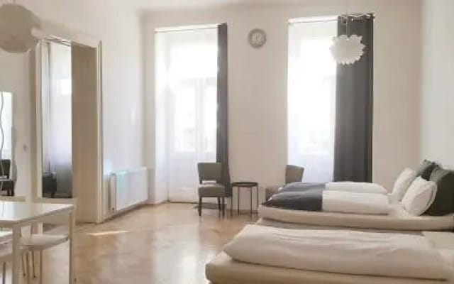 Studios Spálená