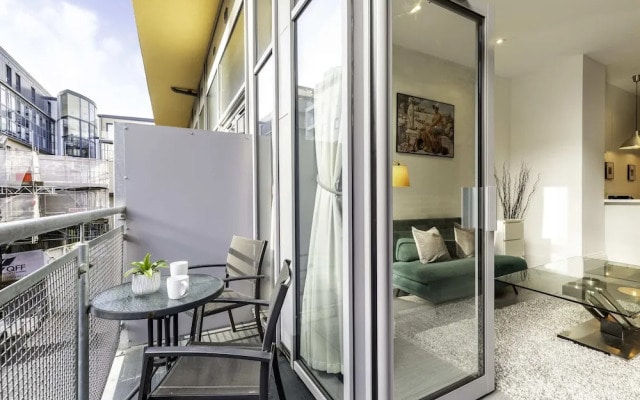 Beautiful One Bed Abode In East Putney