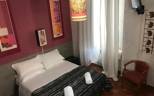 Roma Room