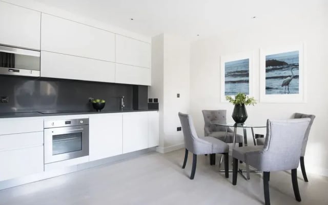 Grand 2BR in Westminster by Sonder
