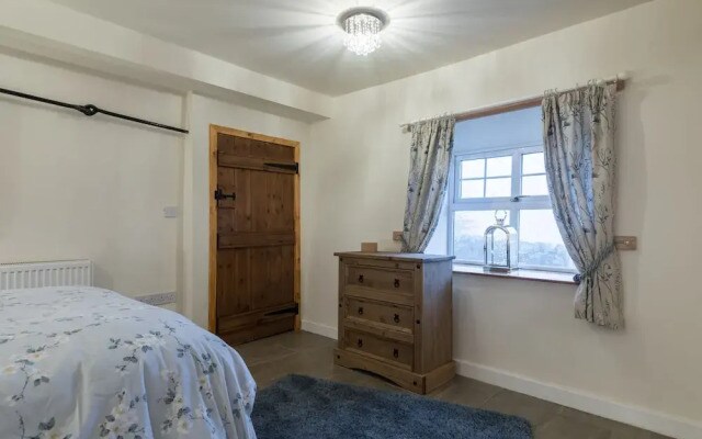 The Stables at Brambles Farm - Sleeps 2, Wifi