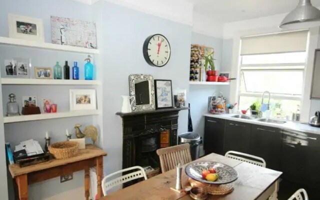 FG Property - Queens Park, Chevening Road