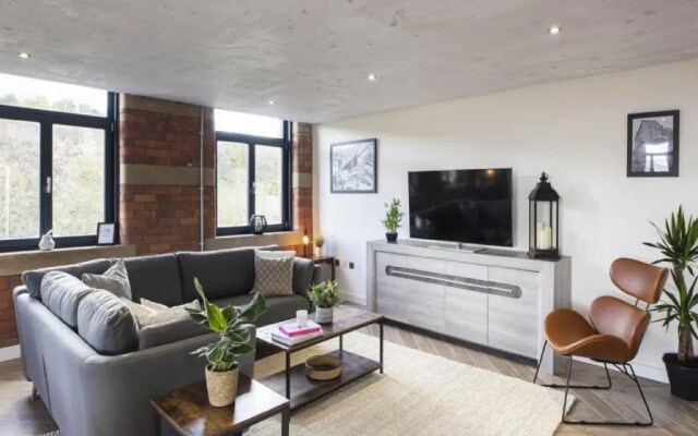 Luxury 4 bedroom apartment