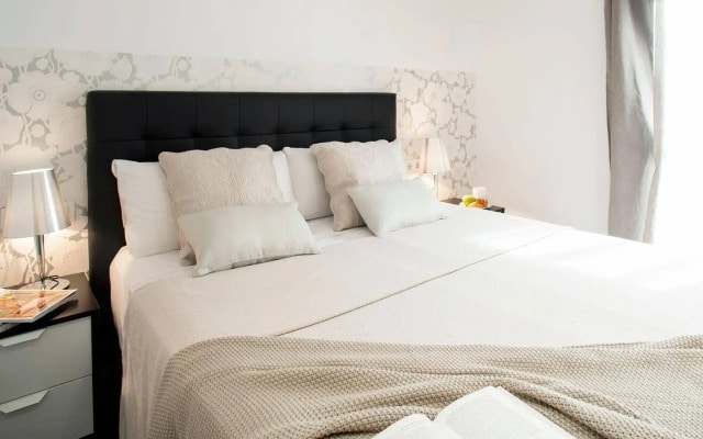 Aspasios Catedral Apartments