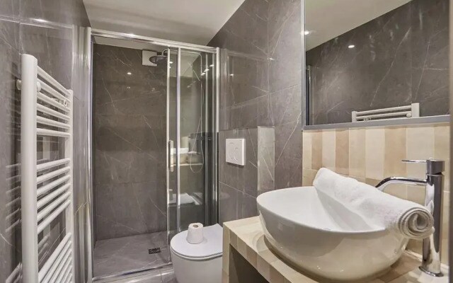 Superb Apartment 2 Bedrooms Center of Paris