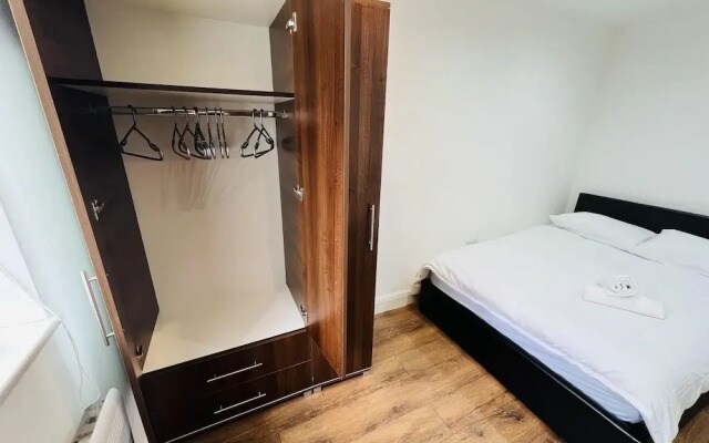 1-bed Apartment in Ealing