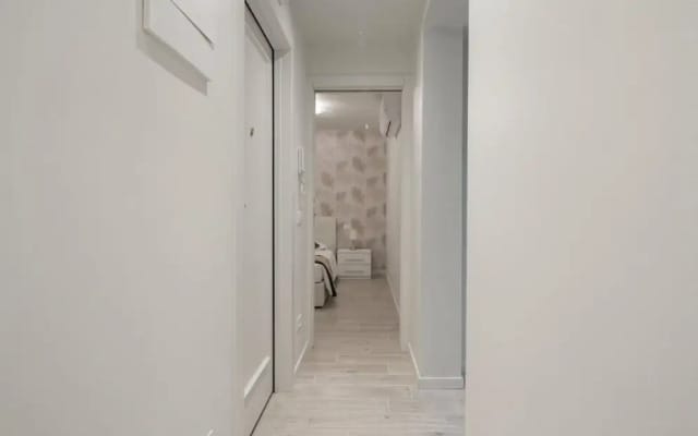 San Marco Style Canal View Apt 1 by Wonderful Italy