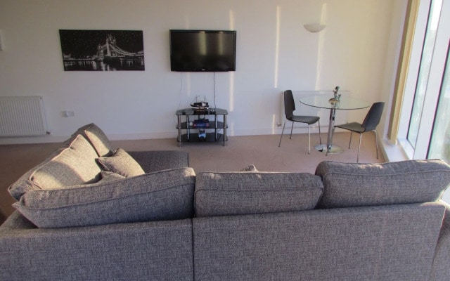 Sky Modern Apartment