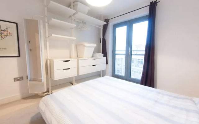 Elegant, Modern Flat in Central London, For 4