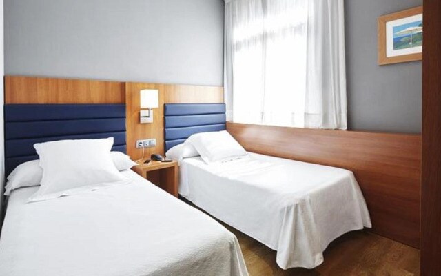 Barcelona Century Hotel