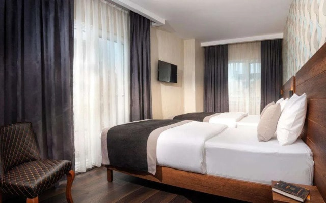Hotel Bossuite Business