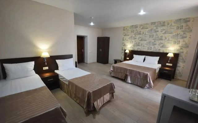 Guest House Alpina