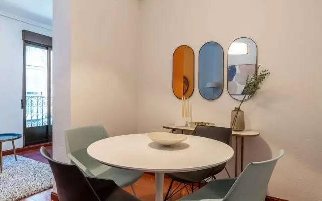 Bright &Modern 1Bed Apt,Sleeps 3 nr La Latina