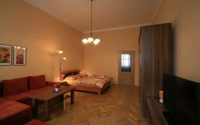 Apartment No. 19 Jaltská 3