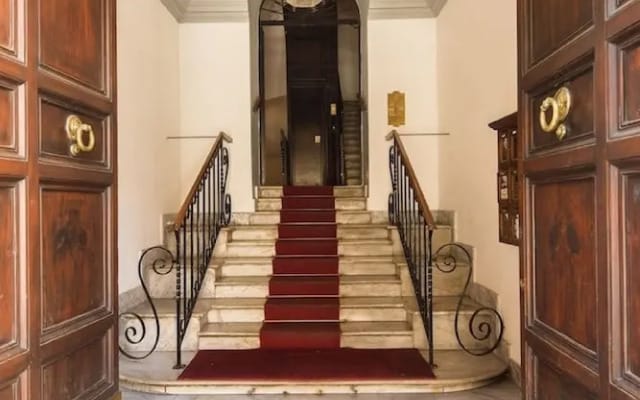 Pantheon Luxury Palace With Terrace