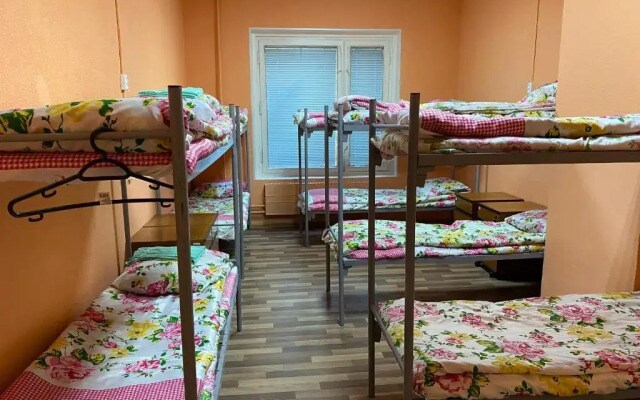WeekendSleep Hostel