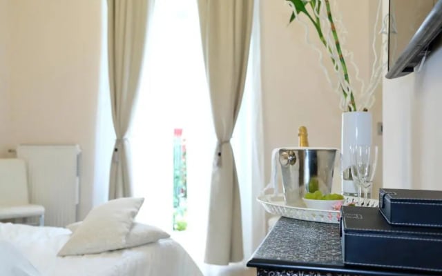 St. George's Vatican Suites