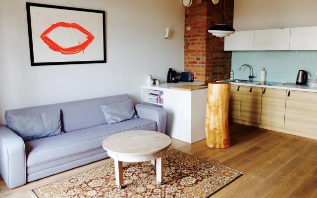 Gallery 4 Apartment