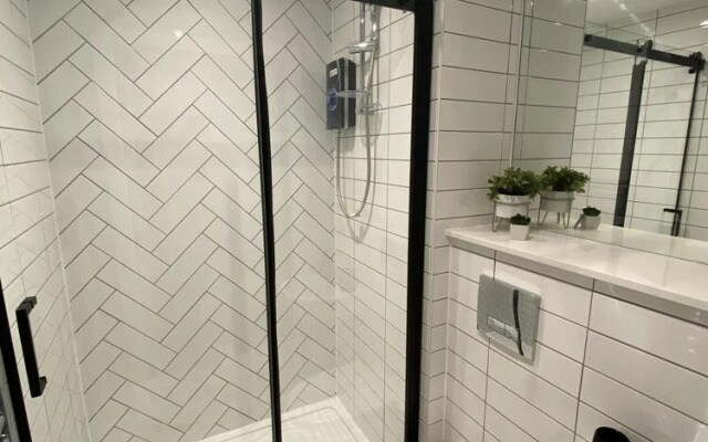 Kempston Suites Liverpool Apartment 3