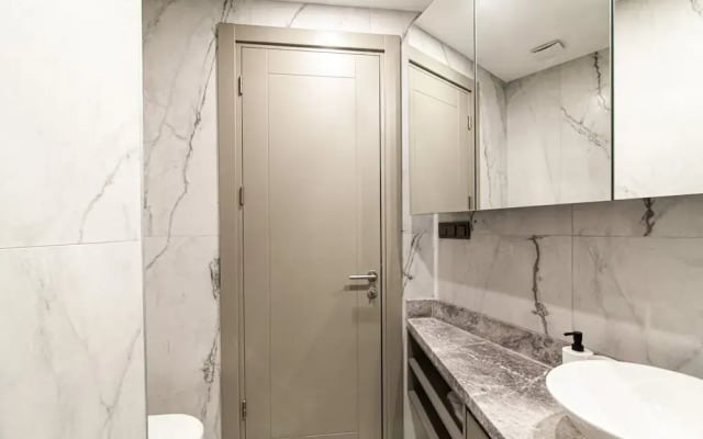 Flat With Panoramic Bosphorus View in Cihangir