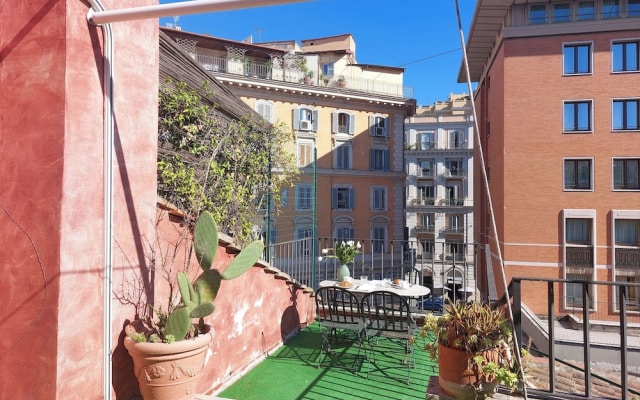 Leonina Terrace
