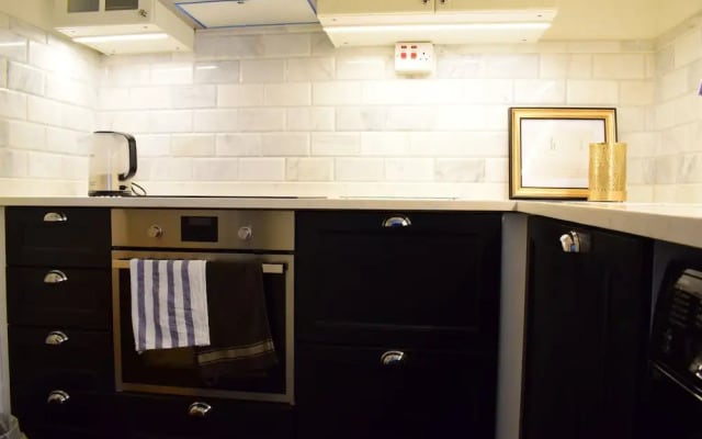 Modern 1 Bedroom Apartment in Notting Hill