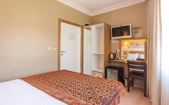 Taya Hatun Hotel