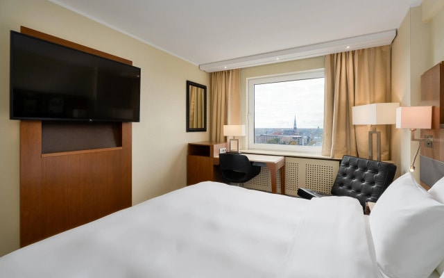 Отель Radisson Blu Latvija Conference & Spa