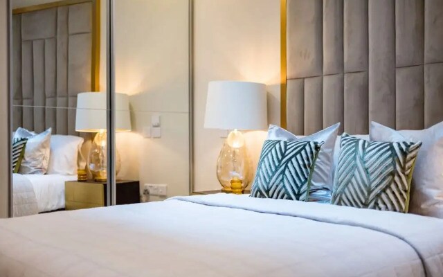 Marble Arch Suites