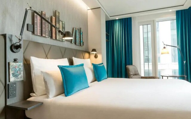 Motel One Manchester-St. Peter's Square