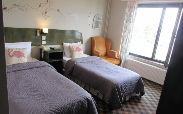 Airport Inn Hotel