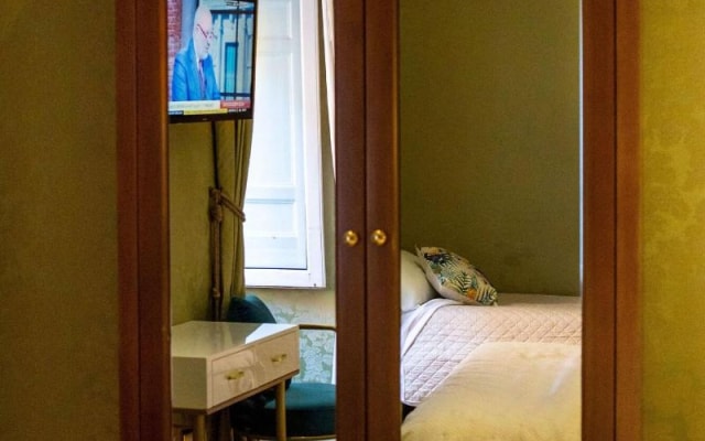 Trevi Qq Rooms