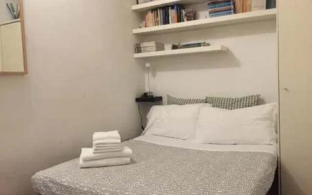 Small Navona Studio