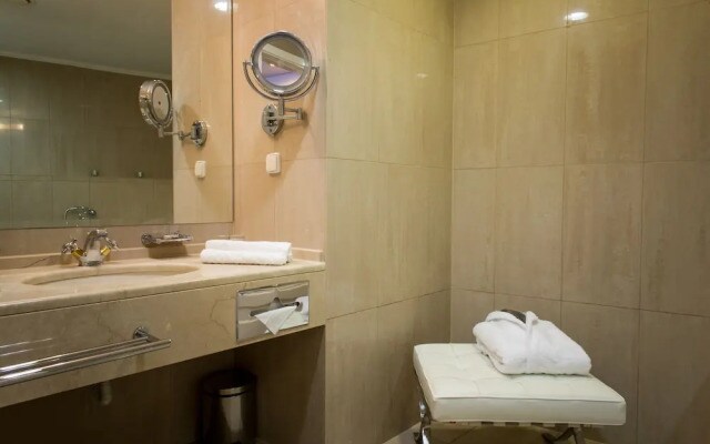 Friday Hotel