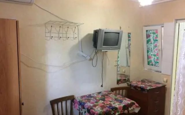 Guest House on Khersonskaya 56A