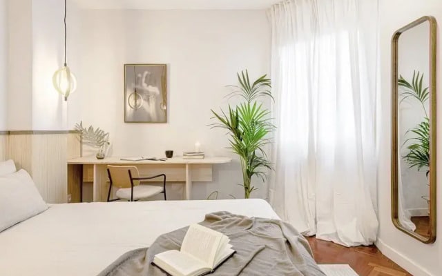 Raja - 2 Bedrooms Apartment in Almagro