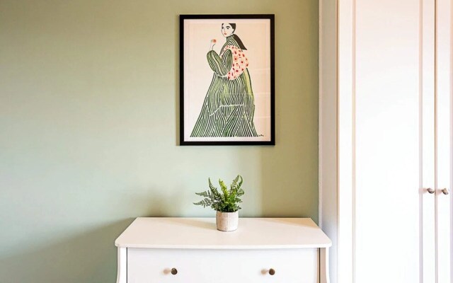 Crystal Palace Residence I
