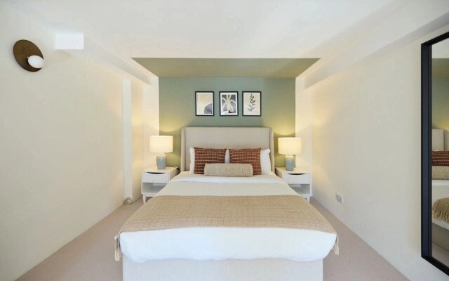 St Gabriel's Loft Apartment