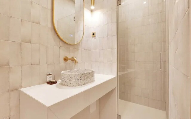 Chic Apartment - 3br/8p - Le Marais