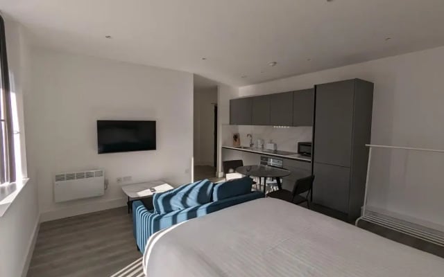 Charles Hope Apartments Brentford