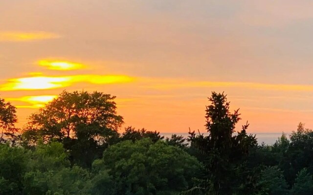 Sea & Sunset View Apartment In Palanga