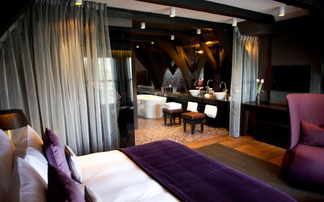Canal House