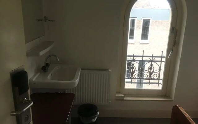 CS Hotel