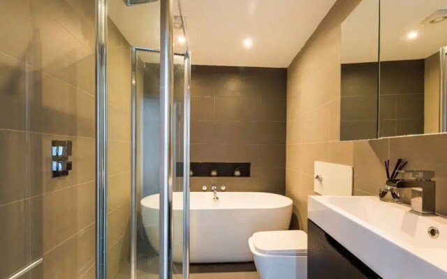 Notting Hill 2 Bedroom Apartment