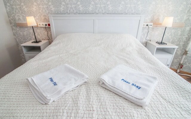 PiterStay Nevskiy 170
